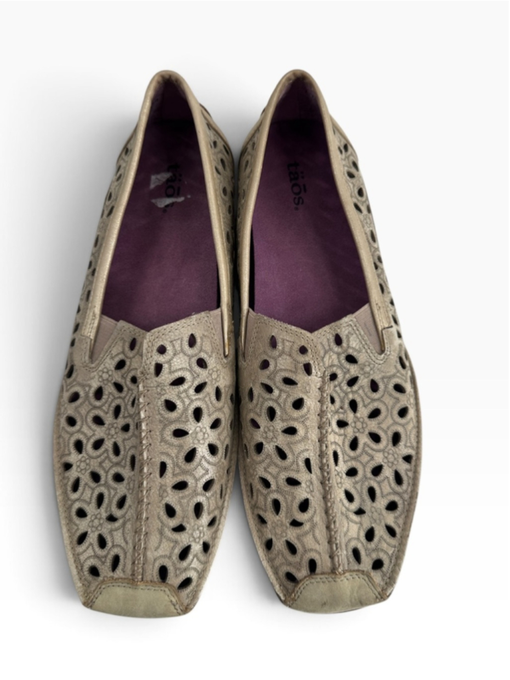 Taos Expose Driving Loafers Size Slip-On Leather Laser Cut Flats sz 10